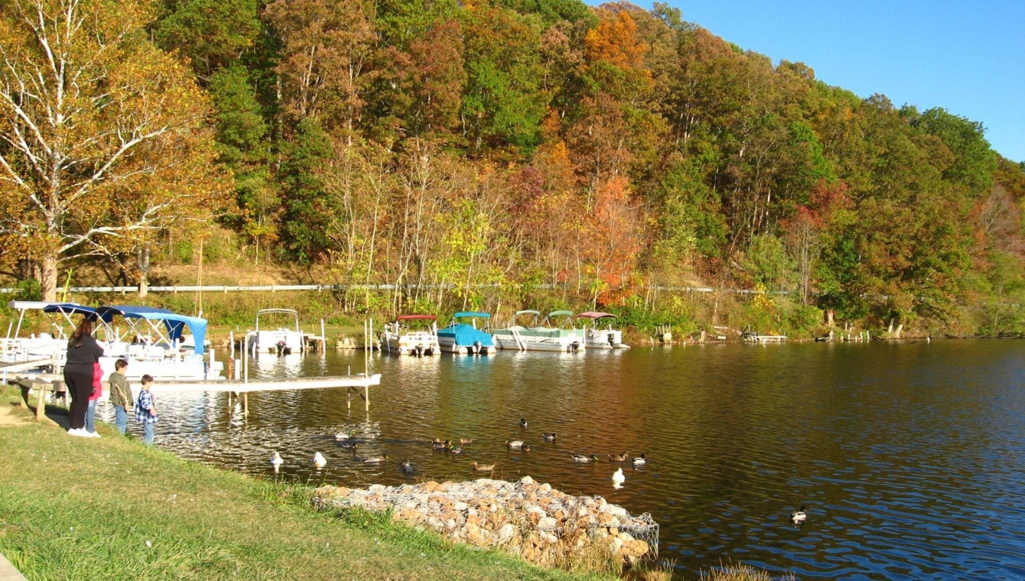 Logan Ohio Campgrounds with RV Parks and Hiking Hills